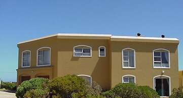 Silverdunes Holiday Accommodation
