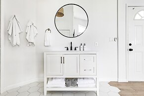 Island Cottage Inn - Adults Only