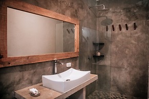 Saboga Lodge and Villa Noelia