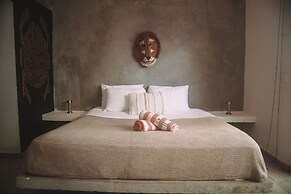 Saboga Lodge and Villa Noelia