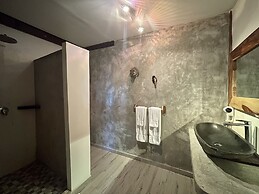 Saboga Lodge and Villa Noelia