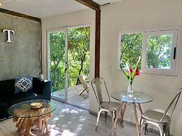 Saboga Lodge and Villa Noelia