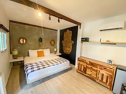 Saboga Lodge and Villa Noelia