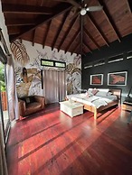 Saboga Lodge and Villa Noelia