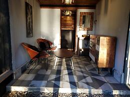 Saboga Lodge and Villa Noelia