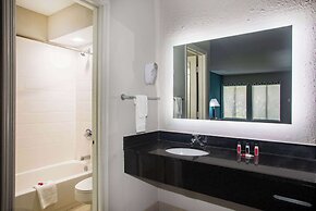 Days Inn by Wyndham Mobile I-65