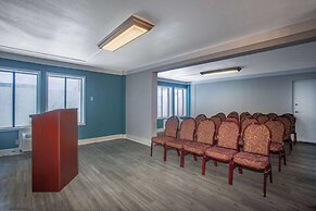 Days Inn by Wyndham Mobile I-65