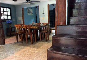 Raíces del Cielo Oasis Holístico