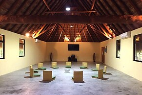 Raíces del Cielo Oasis Holístico