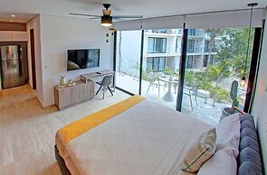 Trendy Studio, PANORAMIC D 202 – By Salt-Kisses