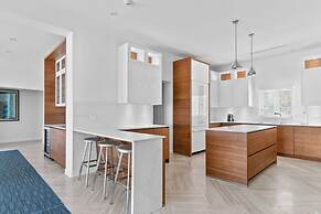 Ocean Terraces Penthouse 3br2