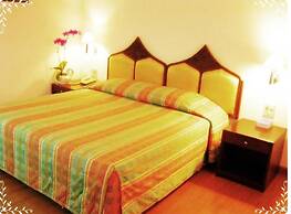 Tangerine Ville Hotel