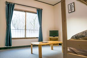 Myoko House - Hostel