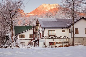 Myoko House - Hostel