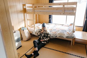 Myoko House - Hostel