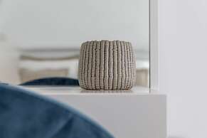 Aether Suite by Caldera Houses