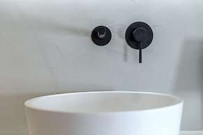 Aether Suite by Caldera Houses