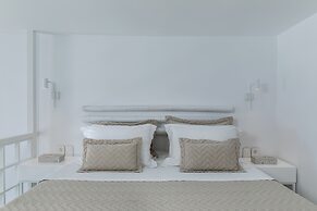 Aether Suite by Caldera Houses