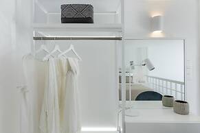 Aether Suite by Caldera Houses