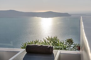 Aether Suite by Caldera Houses