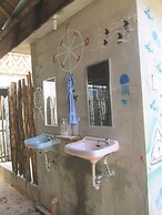 Paglaom Hostel - Adults Only