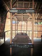 Paglaom Hostel - Adults Only