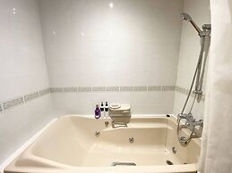 NT Place Sukhumvit Suites