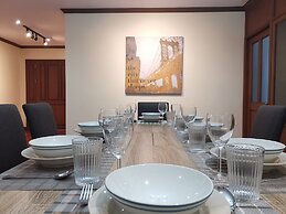 NT Place Sukhumvit Suites