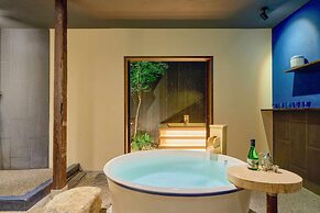 Kyoto Machiya Zeniyacho