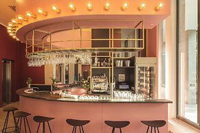 Holiday Inn, the niu - Loco Munich North by IHG