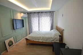 The Great Guest Guesthouse