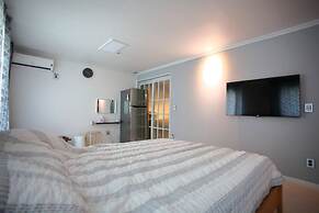 The Great Guest Guesthouse