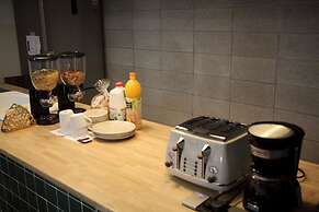 The Great Guest Guesthouse