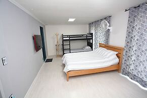 The Great Guest Guesthouse