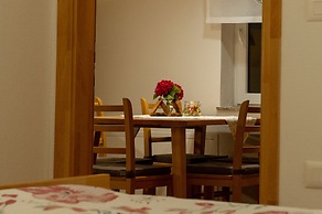 Apartments Laznica