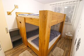 Apartments Laznica