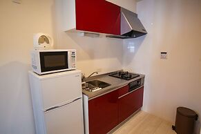 Tenjin Higashi Russo