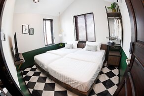 Klyde Boutique Chatuchak