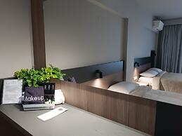 Elizabeth Queen Luxury Rooms