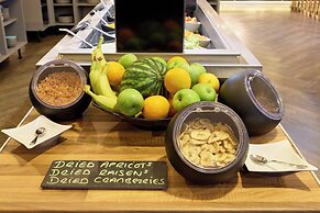 Holiday Inn - the niu, Loom Manchester North by IHG