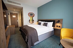 Holiday Inn - the niu, Loom Manchester North by IHG