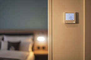 Holiday Inn - the niu, Loom Manchester North by IHG