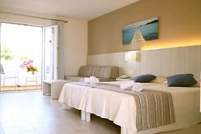 Hotel Club Es Talaial