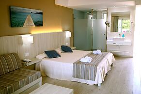 Hotel Club Es Talaial