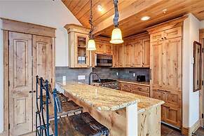 Majestic Mountain Views Breckenridge Hot Tub