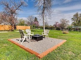 Discovery Park House