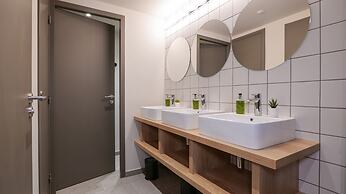 Plan B Hotel - Living Chamonix