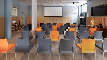 Plan B Hotel - Living Chamonix