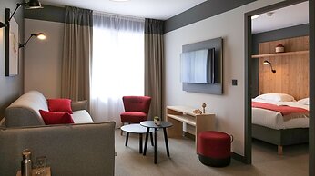 Plan B Hotel - Living Chamonix