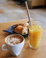 Plan B Hotel - Living Chamonix